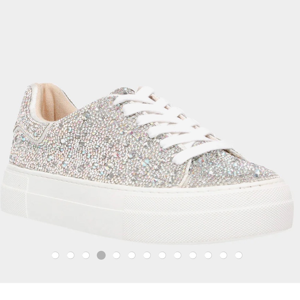 NWB Betsey Johnson rhinestone ‘Sidney’ sneakers size 6